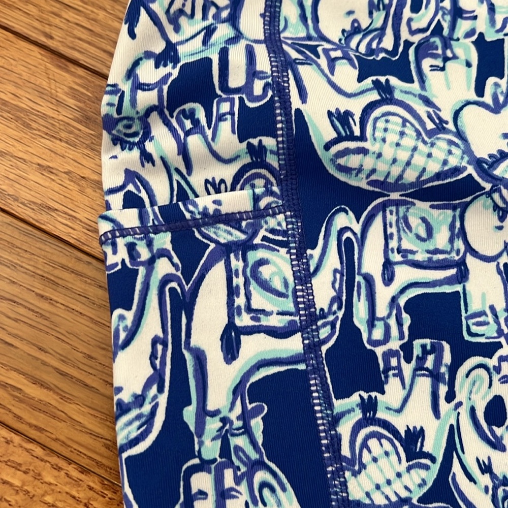 Lilly Pulitzer - Picture 3 of 5